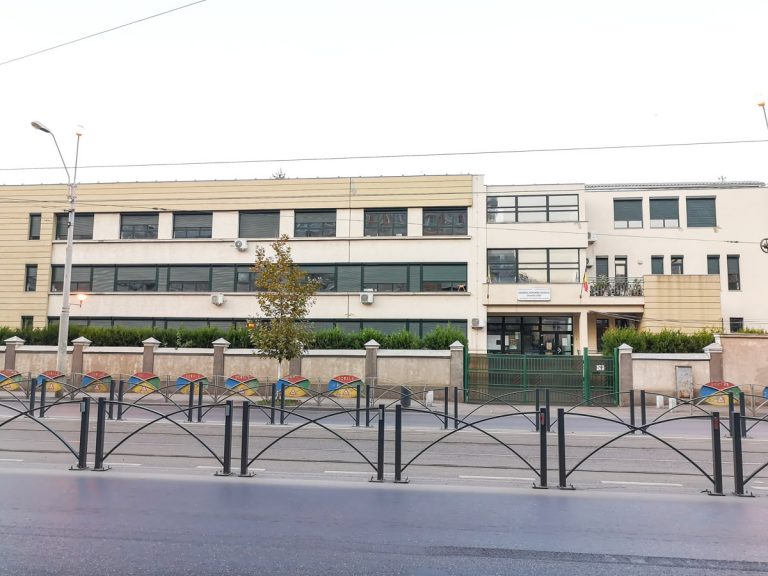 Colegiul Romano-Catolic "Sfântul Iosif"