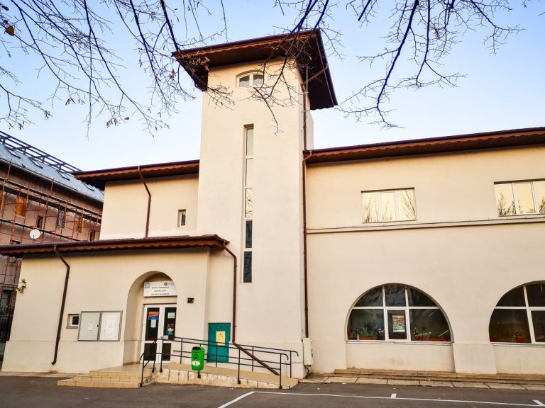 Școala Gimnazială "Șerban-Vodă"